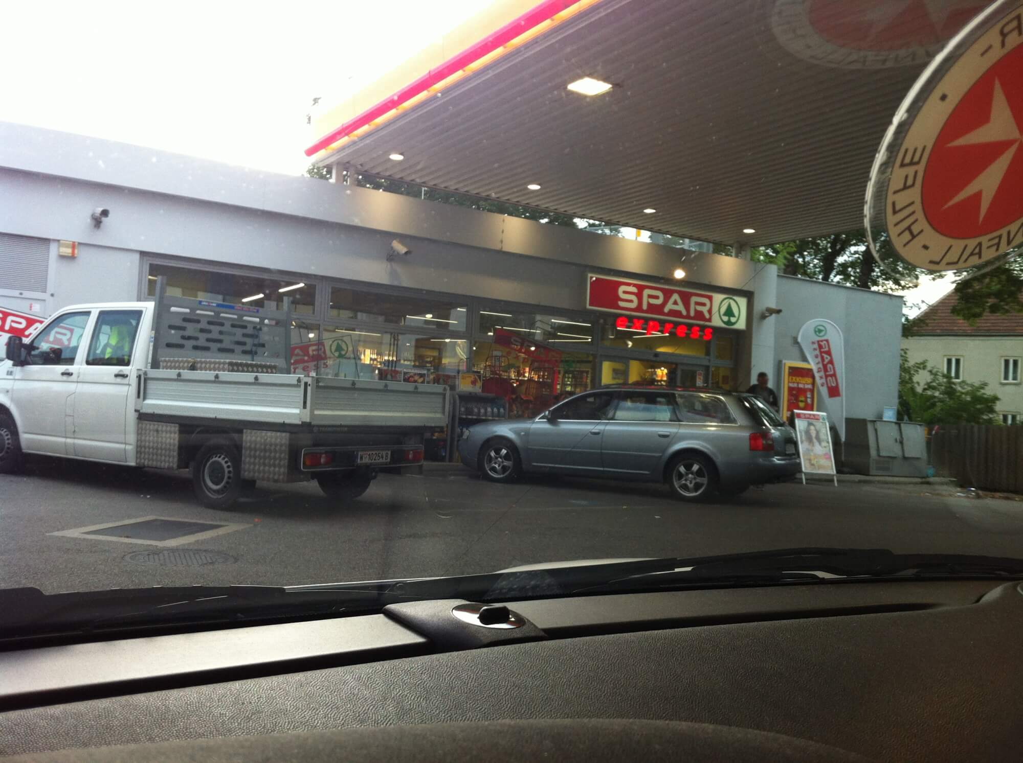 10 img 4093