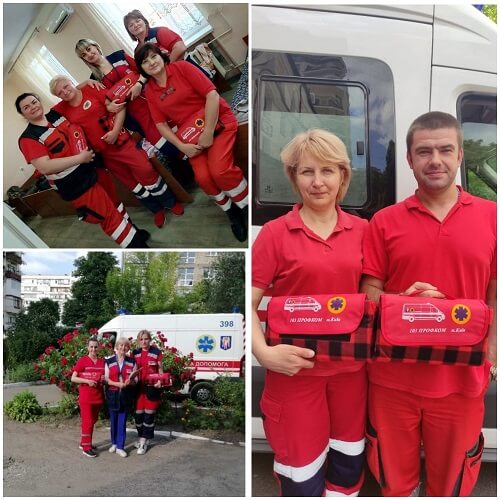 Члени профспілки отримали сумки-пледи