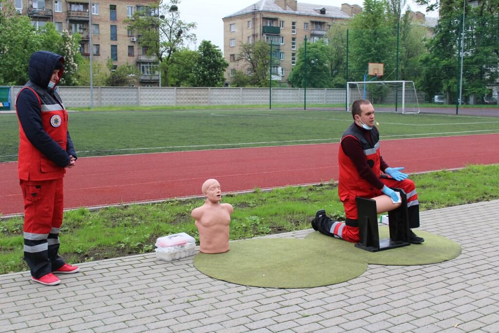 Домедична допомога.12